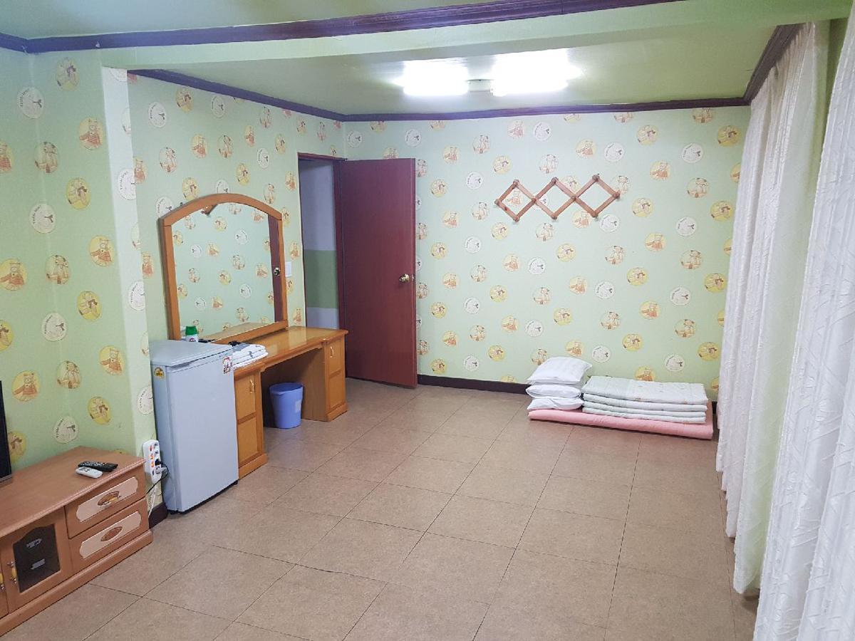 Norumok ثوتْسو المظهر الخارجي الصورة